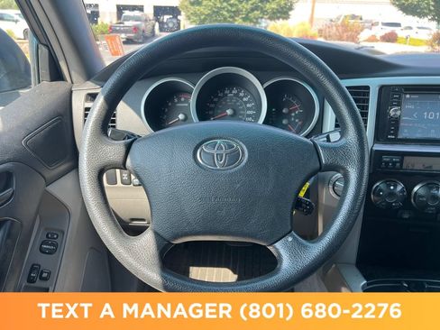 Used 2006 Toyota 4Runner SR5 AWD/4WD image 16