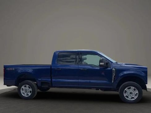 Used 2026 Ford F250 XLT AWD/4WD image 10