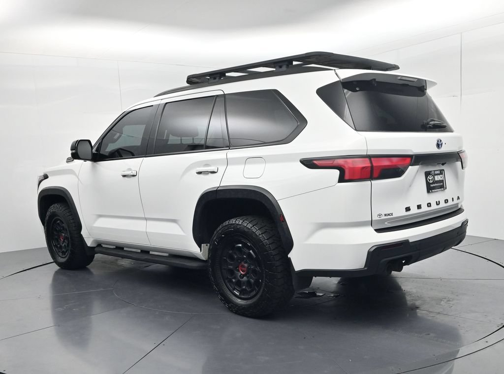 Used 2023 Toyota Sequoia TRD Pro AWD/4WD image 5