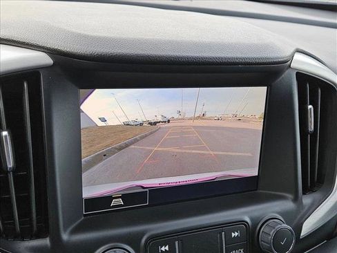 Used 2023 GMC Terrain SLT FWD image 13