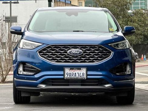 Certified 2022 Ford Edge Titanium w/ Equipment Group 301A image 6
