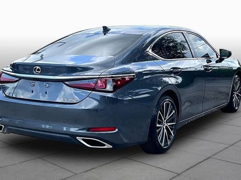 Used 2025 Lexus ES 350 w/ Premium Package FWD image 13