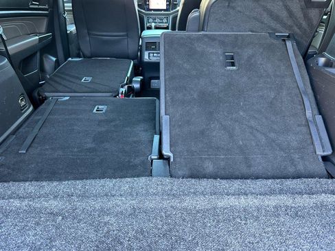 Used 2022 Volkswagen Atlas SEL Premium image 15