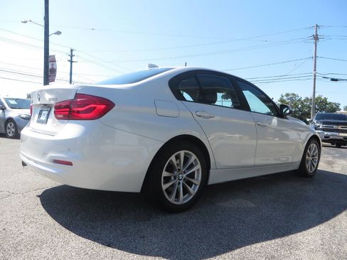 Used 2016 BMW 320i xDrive Sedan image 2