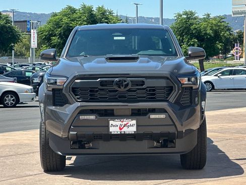 New 2026 Toyota Tacoma TRD Sport AWD/4WD image 10