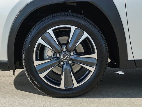 Certified 2024 Lexus UX 250h FWD image 9