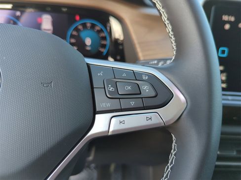 New 2026 Volkswagen Atlas SE image 39