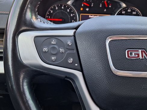 Used 2019 GMC Terrain SLT w/ Preferred Package image 17