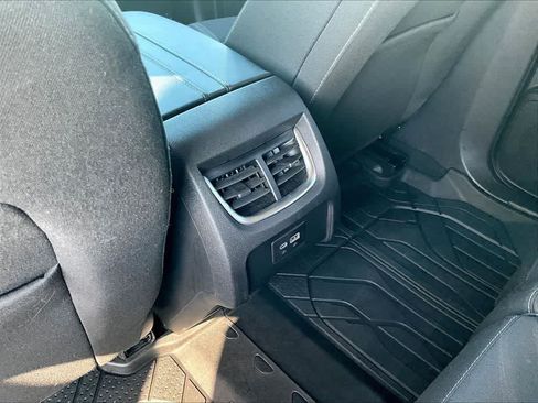 Used 2024 Chevrolet Blazer LT w/ Convenience Package AWD/4WD image 12