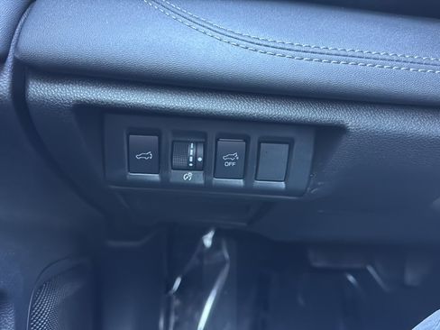 Used 2023 Subaru Outback Touring XT image 31