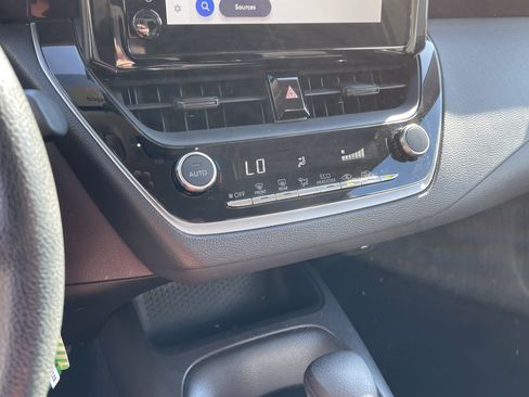 Certified 2023 Toyota Corolla LE FWD image 21