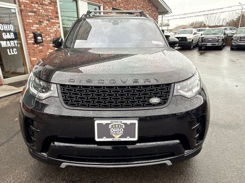 Used 2020 Land Rover Discovery Landmark image 2