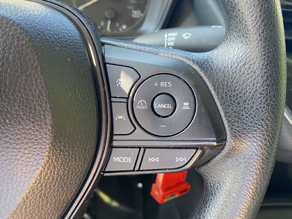 Used 2024 Toyota Corolla LE FWD image 20
