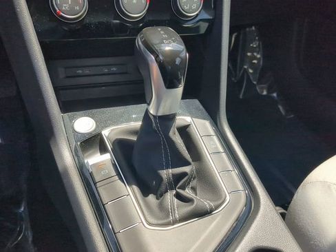 Used 2025 Volkswagen Taos S image 22