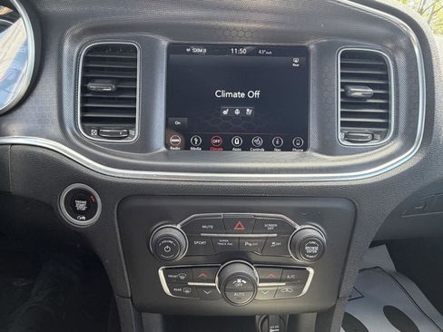 Used 2018 Dodge Charger GT AWD/4WD image 18