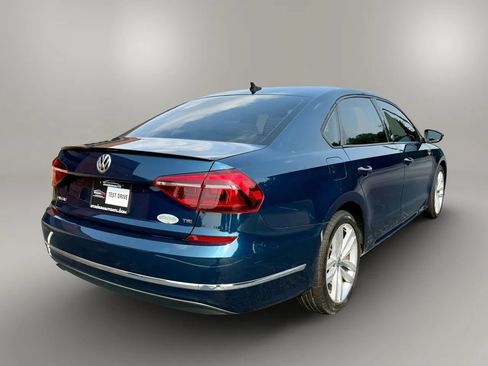 Used 2019 Volkswagen Passat 2.0T Wolfsburg FWD image 5