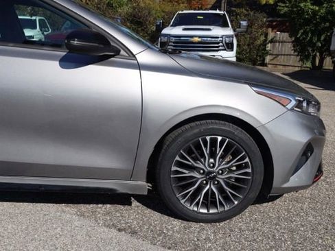 Used 2023 Kia Forte GT-Line image 9