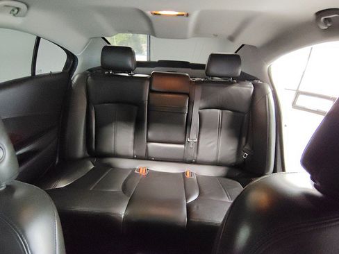 Used 2010 Buick LaCrosse CXL FWD image 10