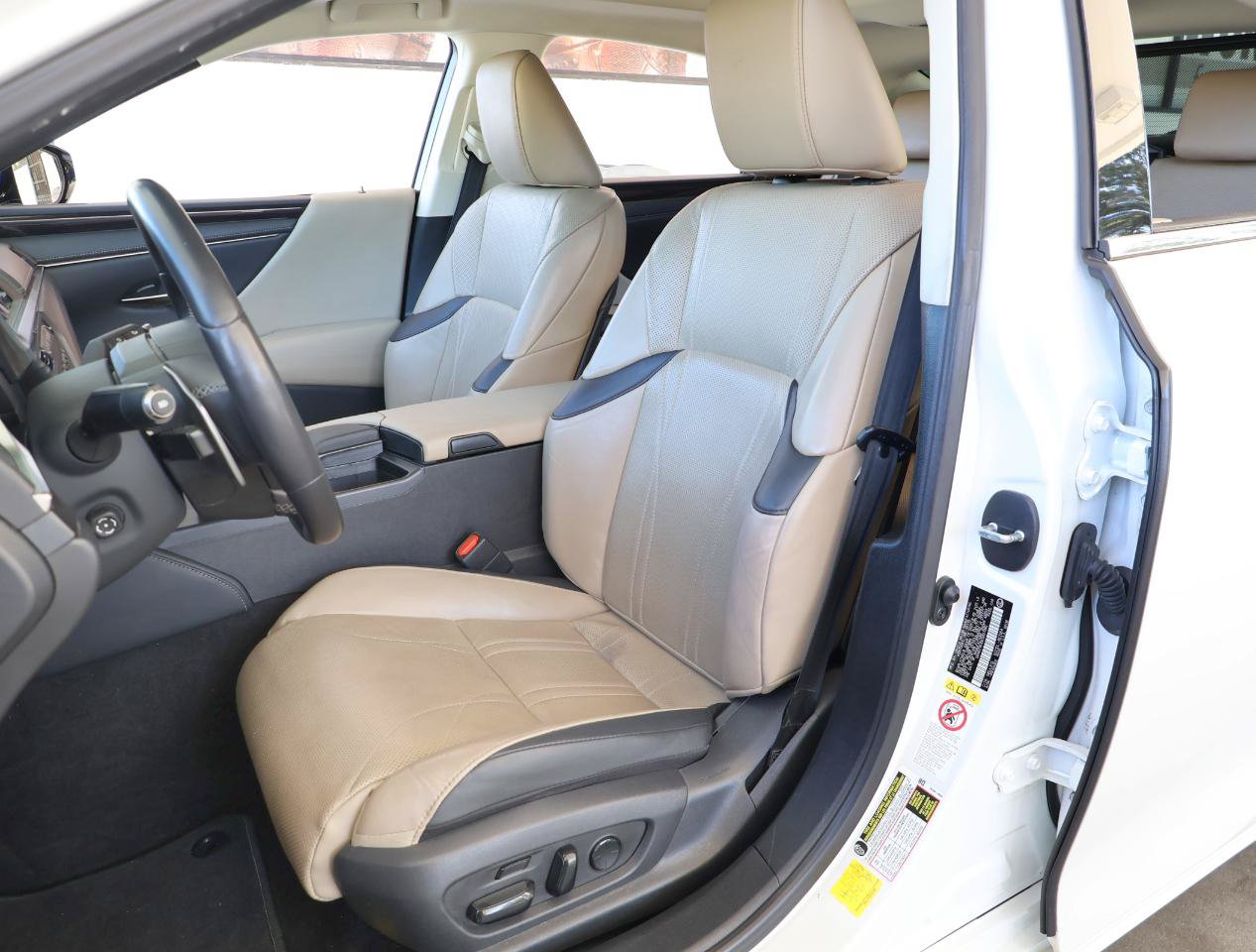 Used 2019 Lexus ES 350 w/ Accessory Package 2 FWD image 14