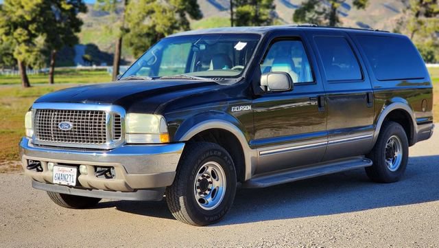Used 2002 Ford Excursion Limited RWD image 2