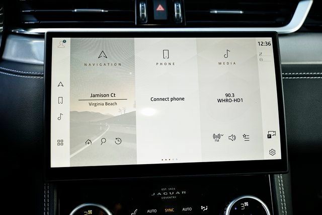 New 2026 Jaguar F-PACE R-Dynamic S AWD/4WD image 39