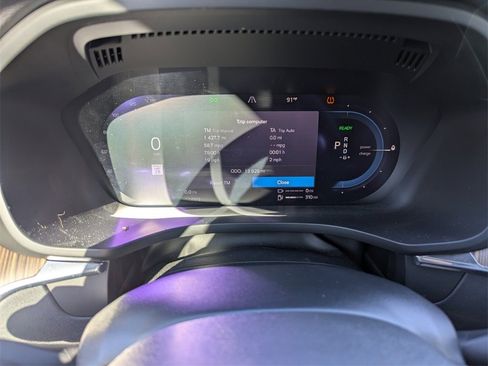 Used 2022 Volvo XC60 T8 Inscription w/ Advanced Package image 24