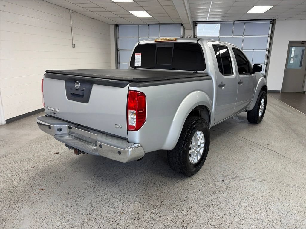Used 2014 Nissan Frontier SV w/ SV Value Truck Package RWD image 4
