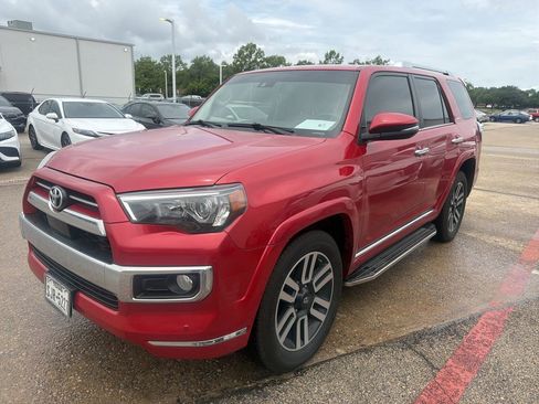 Used 2020 Toyota 4Runner Limited RWD image 1