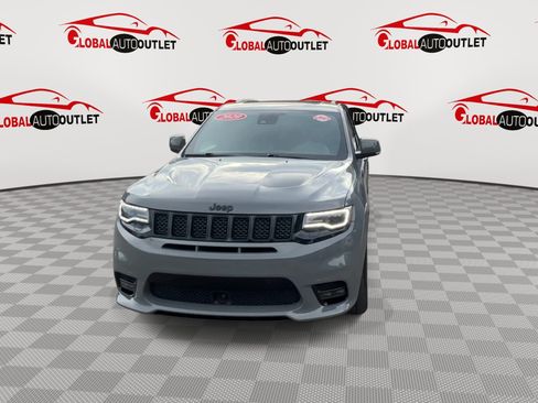 Used 2020 Jeep Grand Cherokee SRT AWD/4WD image 3