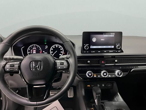 Used 2025 Honda Civic Sport image 14