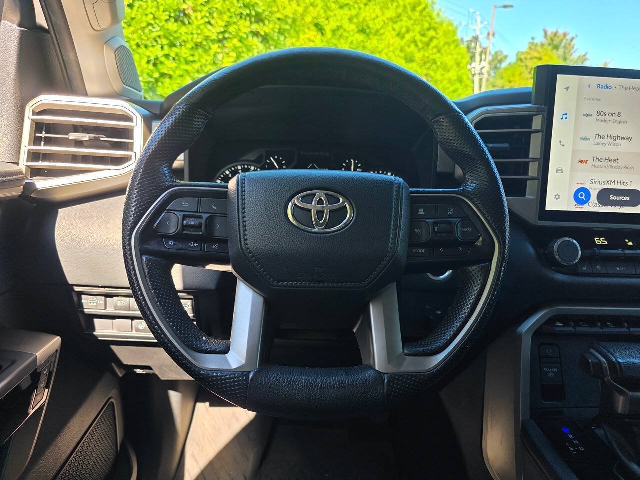 Used 2022 Toyota Tundra Limited AWD/4WD image 22