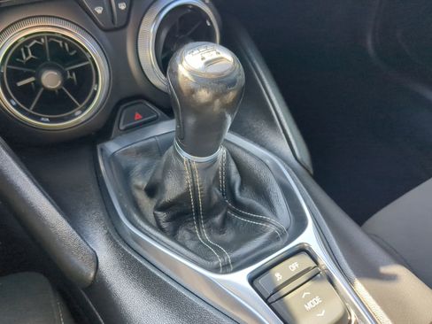 Used 2020 Chevrolet Camaro LS image 51