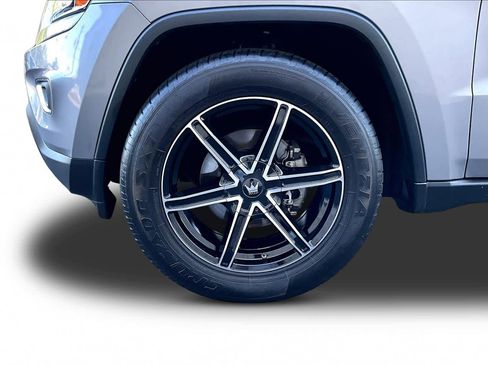 Used 2015 Jeep Grand Cherokee Laredo w/ Quick Order Package 23E RWD image 11