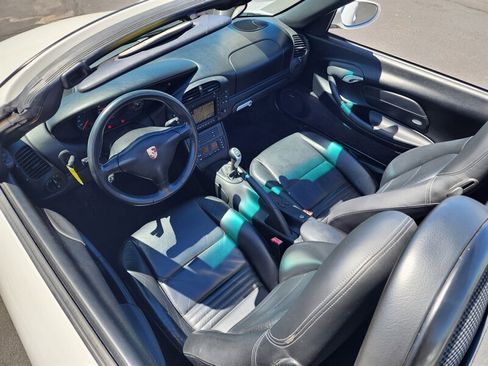 Used 2003 Porsche Boxster RWD image 15