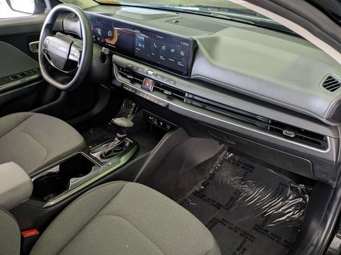 Used 2025 Kia K4 FWD image 29