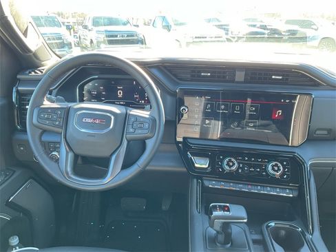 Used 2025 GMC Sierra 1500 AT4X image 16