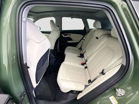 Used 2025 Audi Q5 Premium Plus w/ Premium Plus image 20