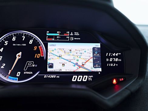 Used 2018 Lamborghini Huracan Performante image 88