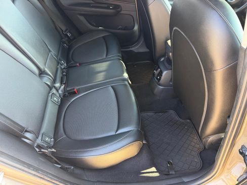 Used 2017 MINI Cooper Countryman FWD image 27