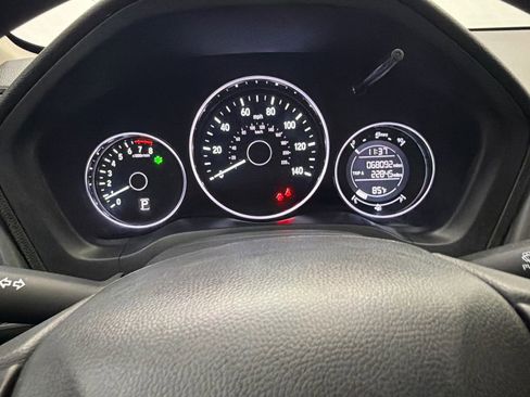 Used 2022 Honda HR-V LX image 25
