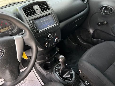 Used 2019 Nissan Versa S FWD image 30