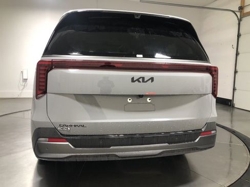 New 2026 Kia Carnival SX Prestige image 6