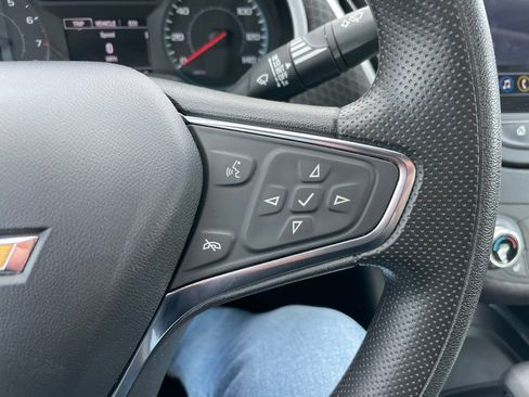 Used 2023 Chevrolet Malibu LT FWD image 22