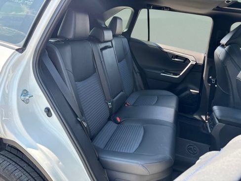 Used 2023 Toyota RAV4 XSE AWD/4WD image 23