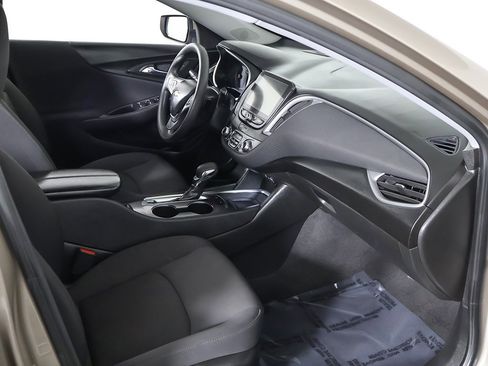 Used 2023 Chevrolet Malibu LT w/ Driver Confidence Package image 21