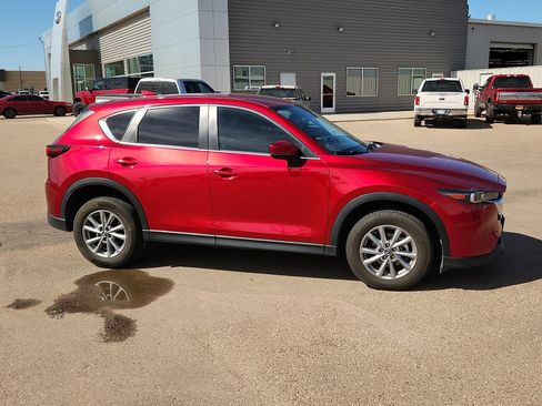 Used 2023 MAZDA CX-5 AWD 2.5 S w/ Select Package image 5