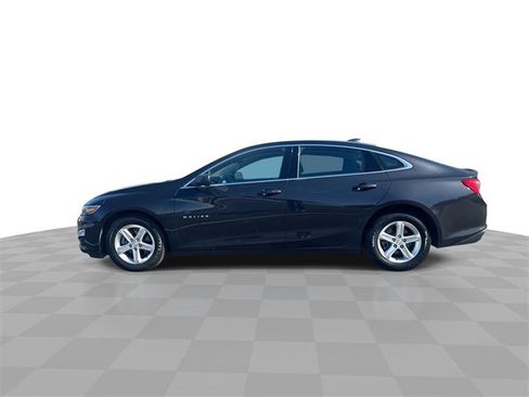 Used 2022 Chevrolet Malibu LS image 5