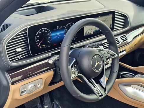 New 2026 Mercedes-Benz GLE 580 4MATIC image 14