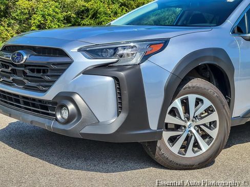 Used 2024 Subaru Outback Premium w/ Popular Package #1A AWD/4WD image 3