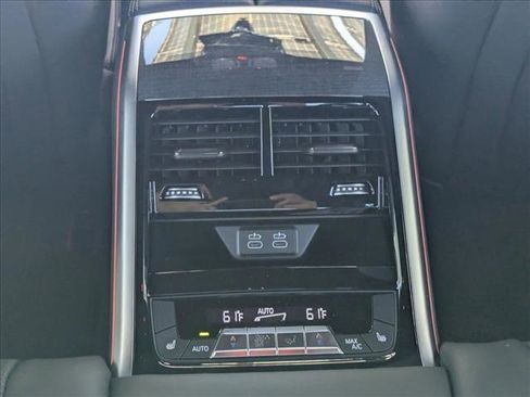 New 2025 BMW ALPINA B8 xDrive Gran Coupe image 17